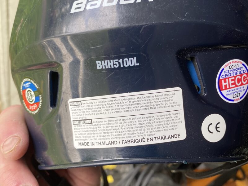 Bauer hjälm mörkblå